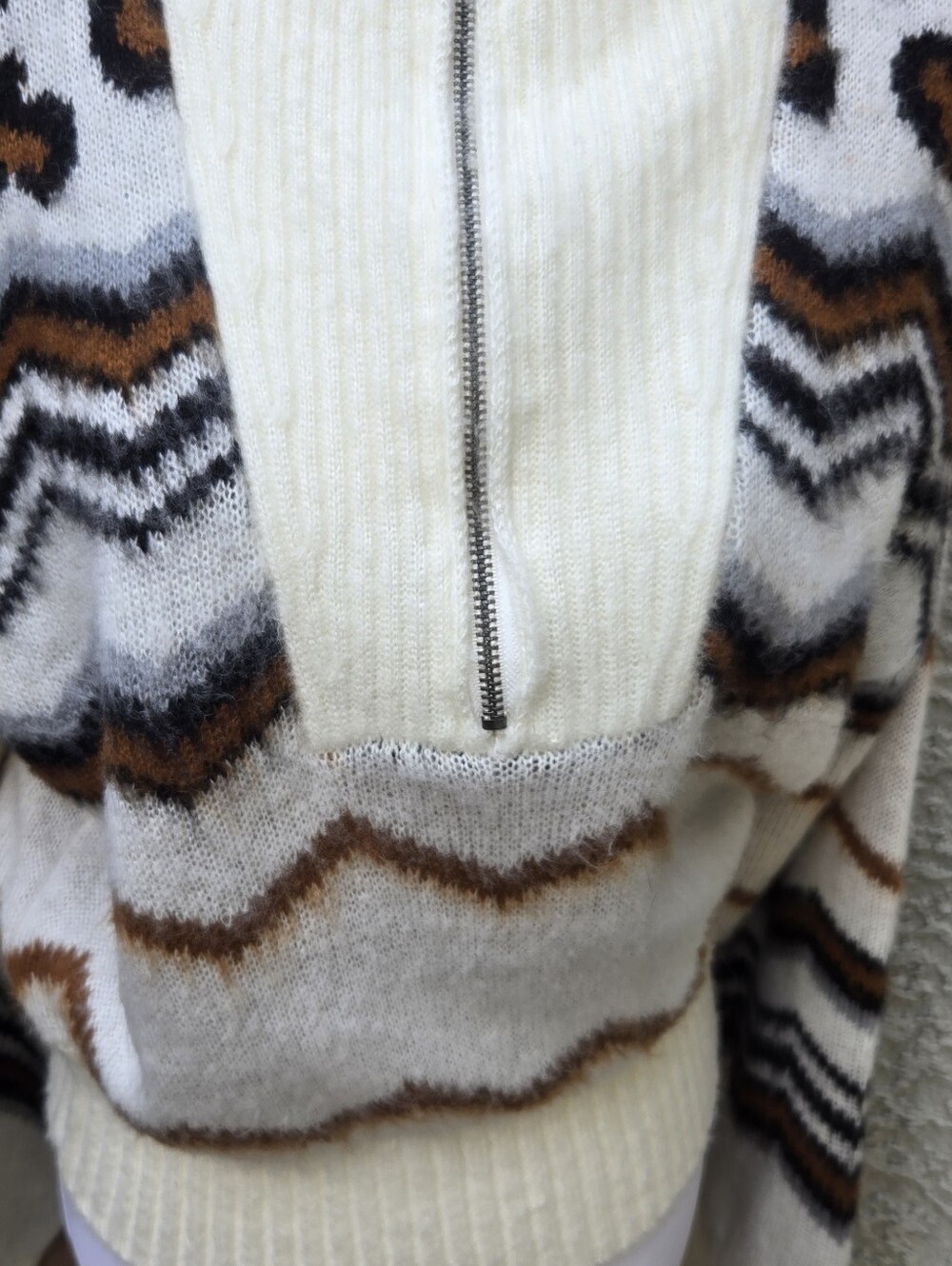 AFRM Cream Chevron Zip-Neck Sweater - Picture 5 of 10